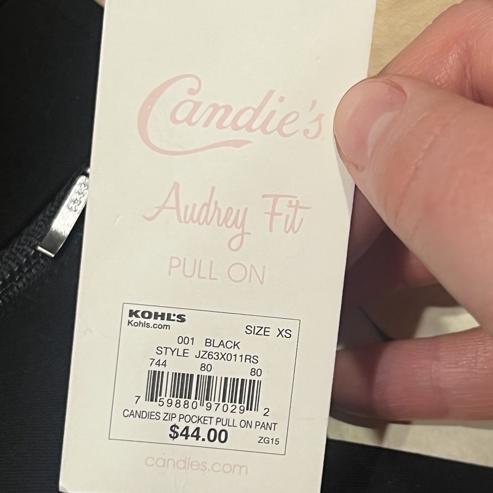 Candie's Pants Women's XS Black Audrey Fit‎ Pull On Stretch Zip Pocket NWT - Picture 3 of 8